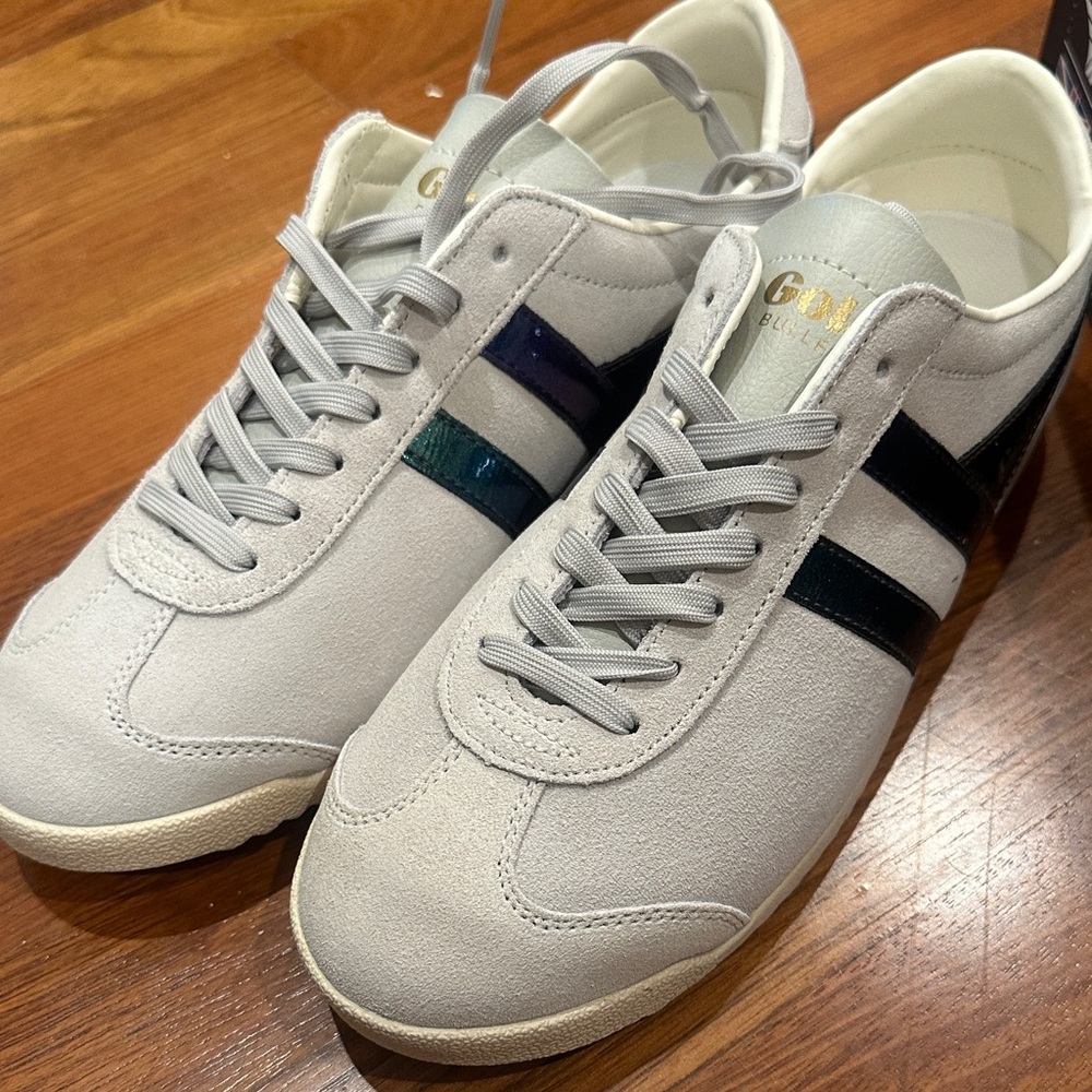 Gola Women’s Bullet FlashSneakers. Off White / Multi